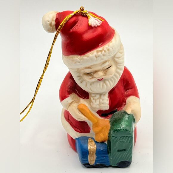 Lot of Santa ornaments - Picture 3 of 12